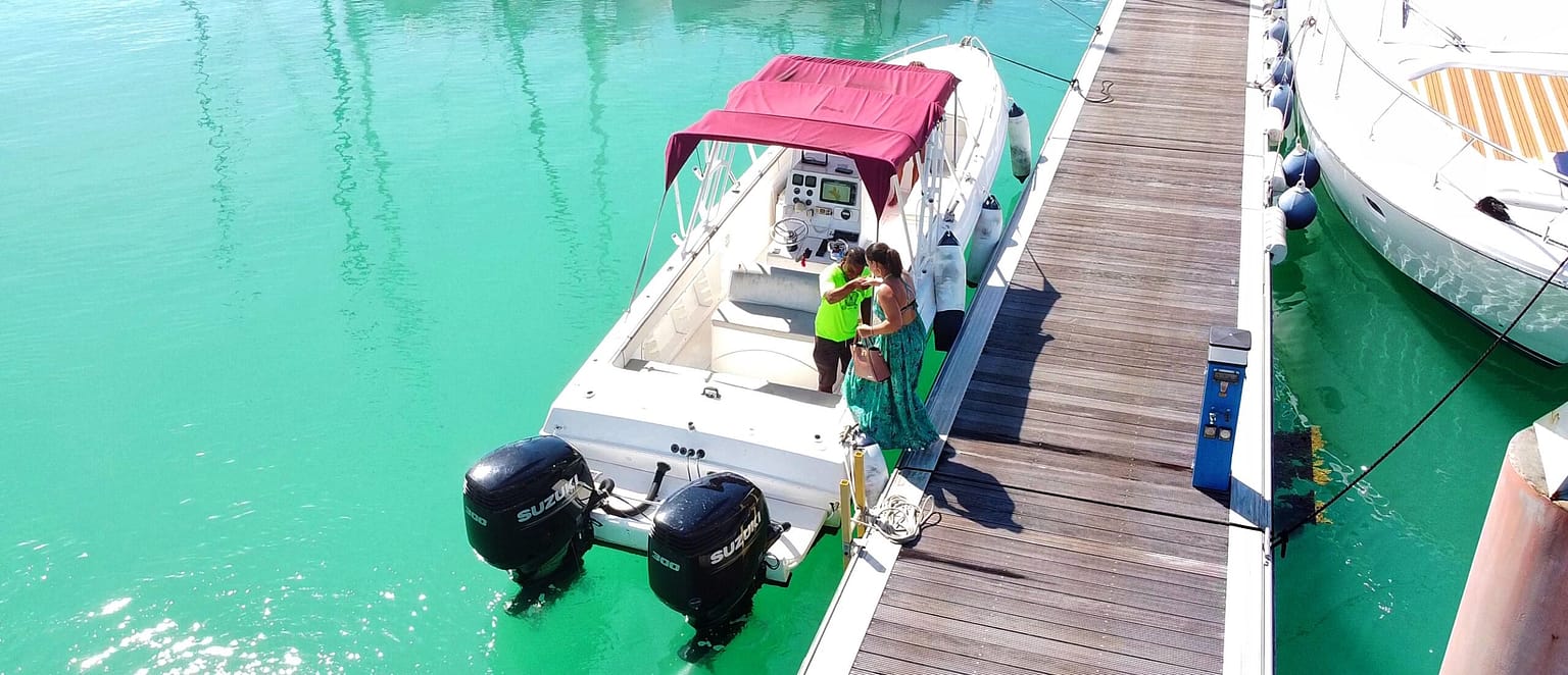 Curtis welcomes guest